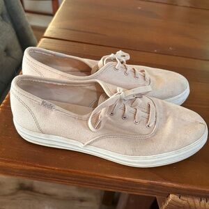 Keds Women's Pale Pink Canvas Sneakers